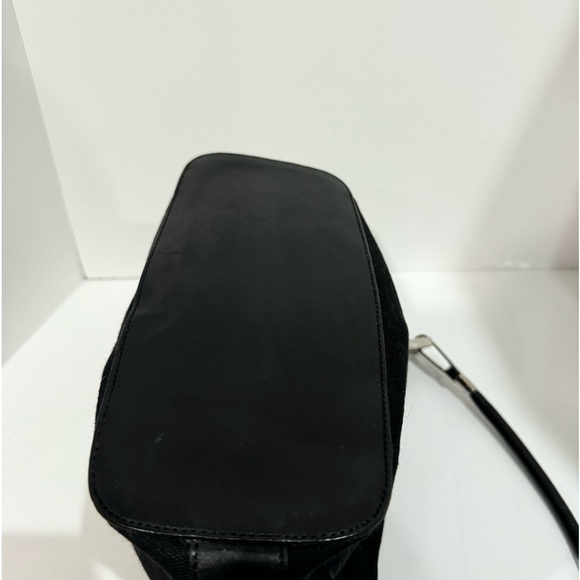 Gucci GG Canvas Hobo Black with Silver Hardware - Picture 15 of 15